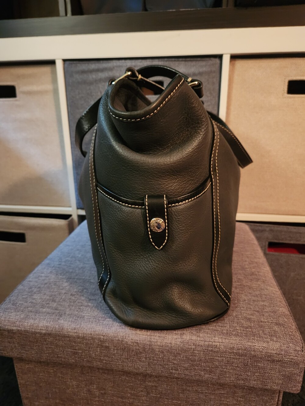 Dooney & Bourke Large Kristen Tote - Picture 4 of 13